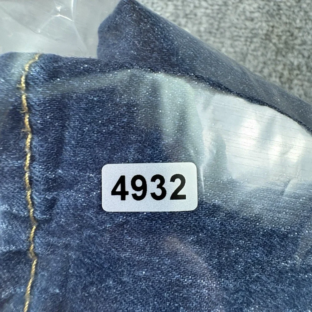 Levi's 505 Men's Jeans Size 38x30 Y2K Minimalist Workwear Denim